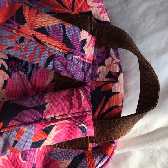 Backpack - Picture 6 of 6